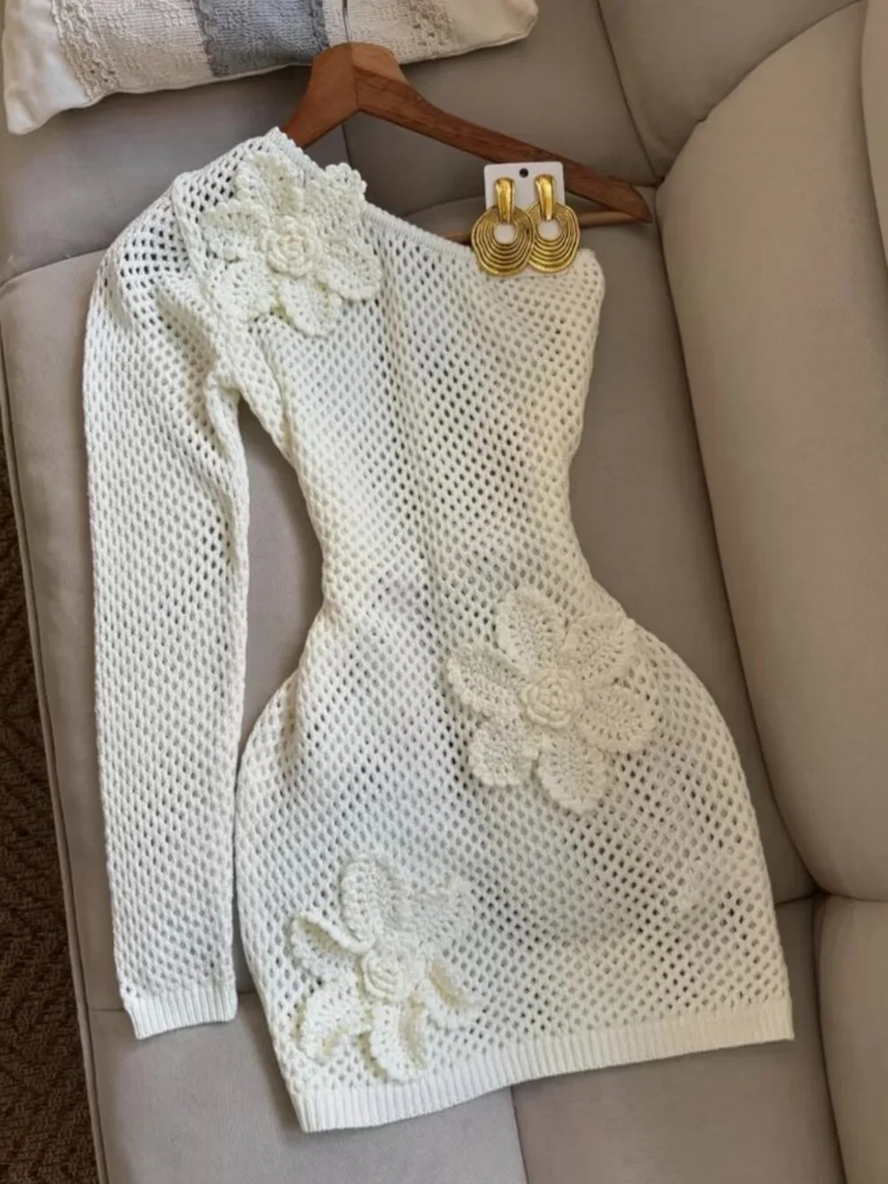 Women's Crochet Openwork Off-Shoulder Dress, French-Style Elegant